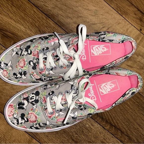 Vans Minnie Mouse Floral Sneakers - Picture 8 of 9